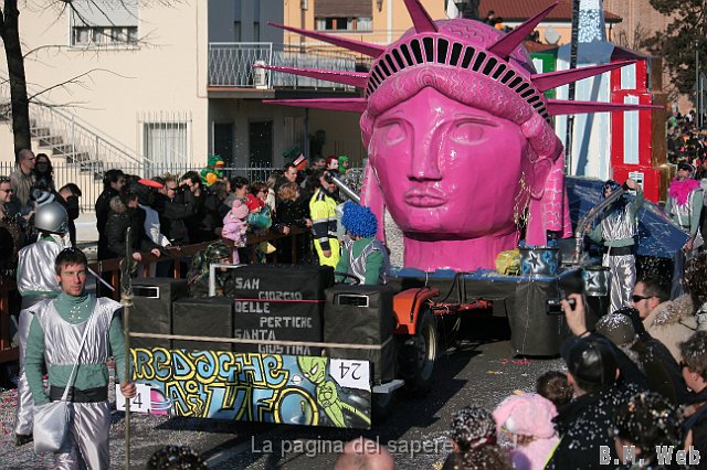 Carnevale 2010 FB (38).JPG